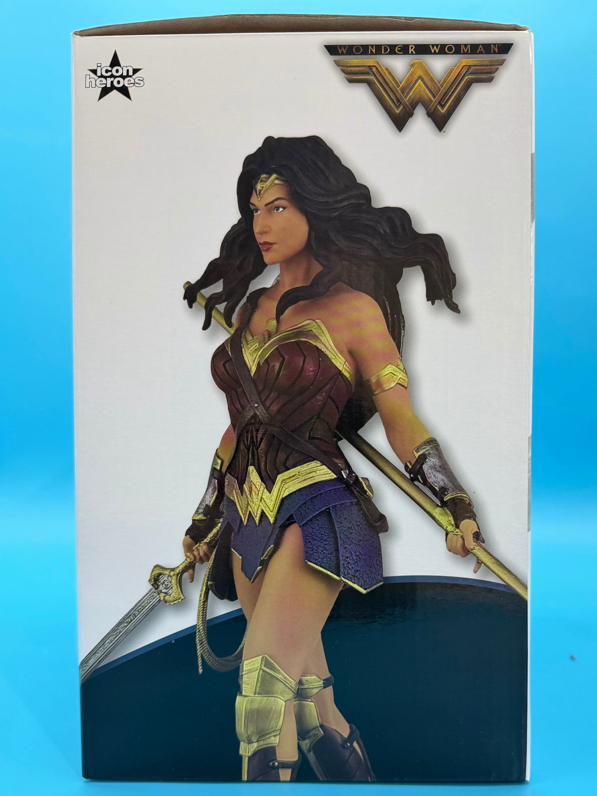 (NEW but Minor Damage) Wonder Woman Movie Collectible Statue – Icon Heroes Limited Edition (No. 759 of 2,000)